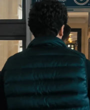 Prime Target S01 Ian Bouillion Vest side angle