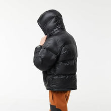 Men’s oversized puffed jacket with front zipper closure