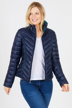 Reversible packable puffer jacket lightweight front design