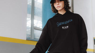 Back view vespa dec hoodie jet black casual style