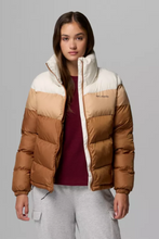 Women's Puffect II Colorblock Jacket back design